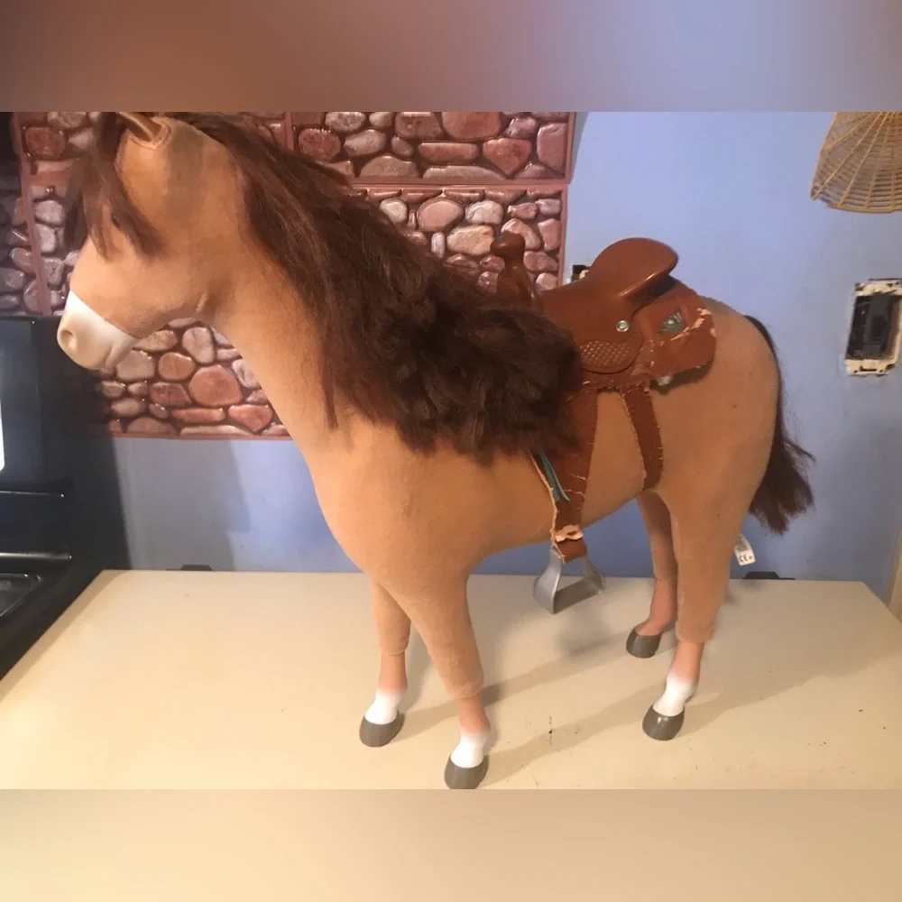American Girl Doll Chestnut Horse W/Saddle Stirrups & Blanket